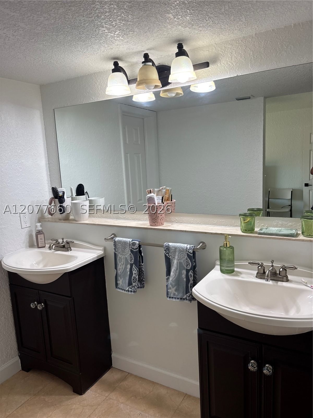 Real estate property located at 6305 Gage Pl #309A, Miami-dade, Eagle Nest Condo, Miami Lakes, FL