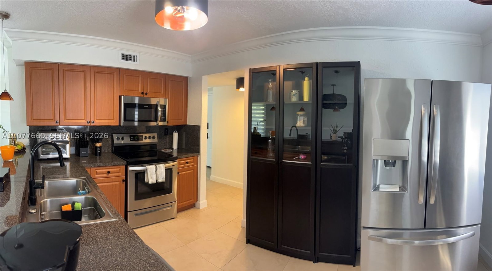 Real estate property located at 6305 Gage Pl #309A, Miami-dade, Eagle Nest Condo, Miami Lakes, FL