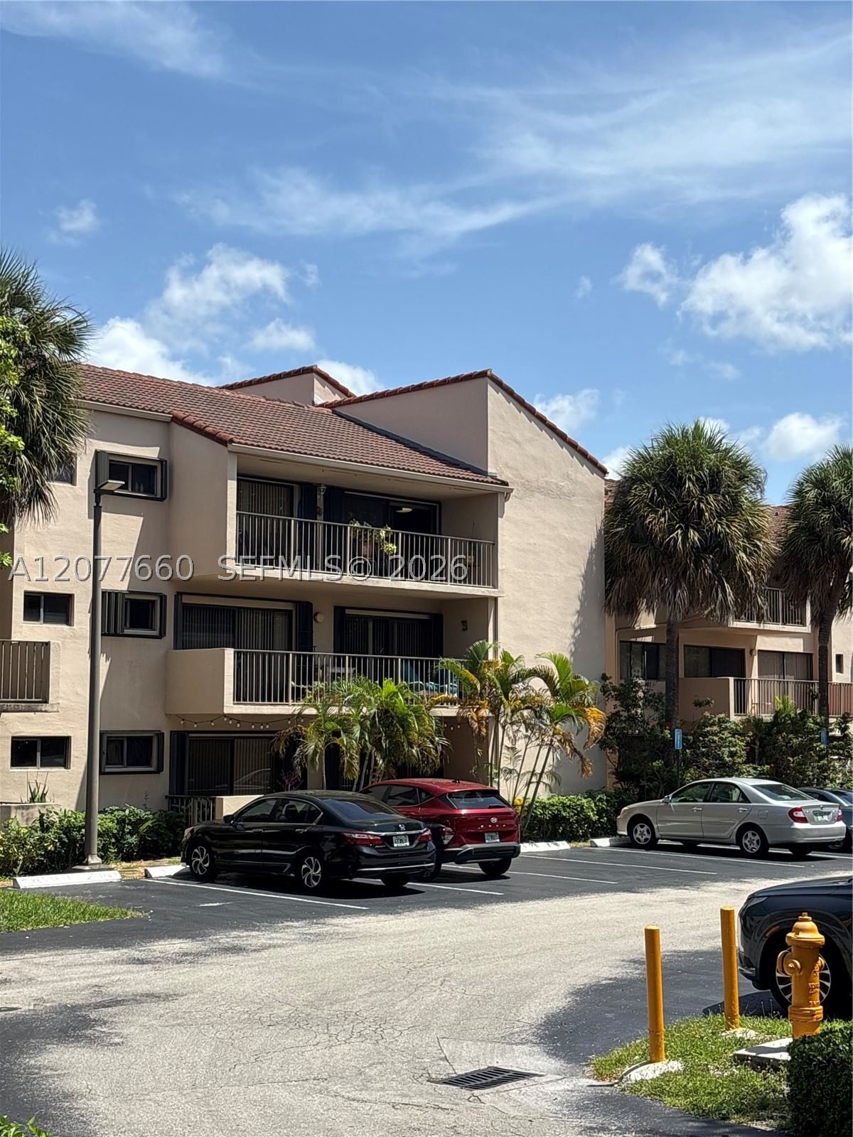 Real estate property located at 6305 Gage Pl #309A, Miami-dade, Eagle Nest Condo, Miami Lakes, FL