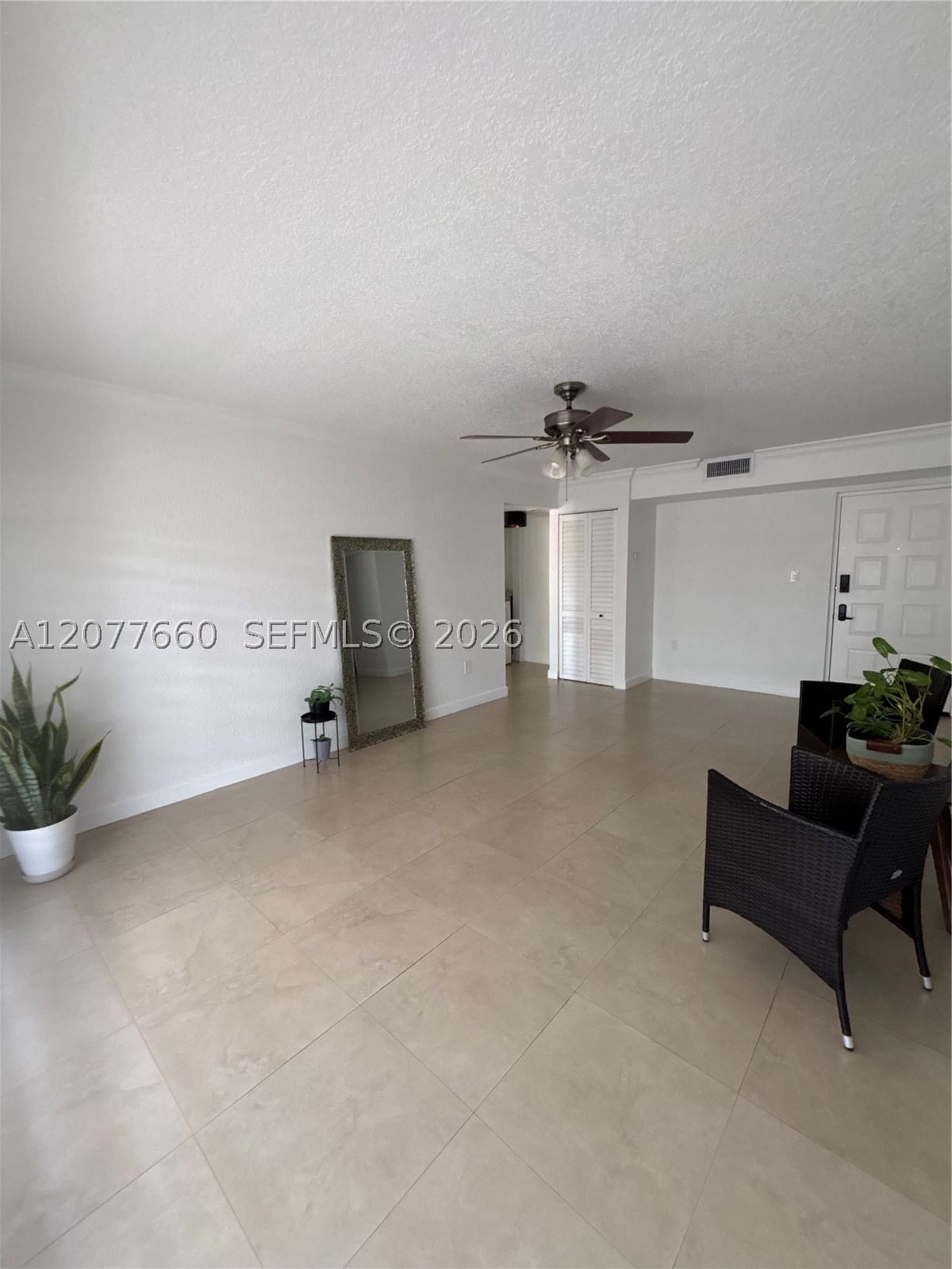 Real estate property located at 6305 Gage Pl #309A, Miami-dade, Eagle Nest Condo, Miami Lakes, FL