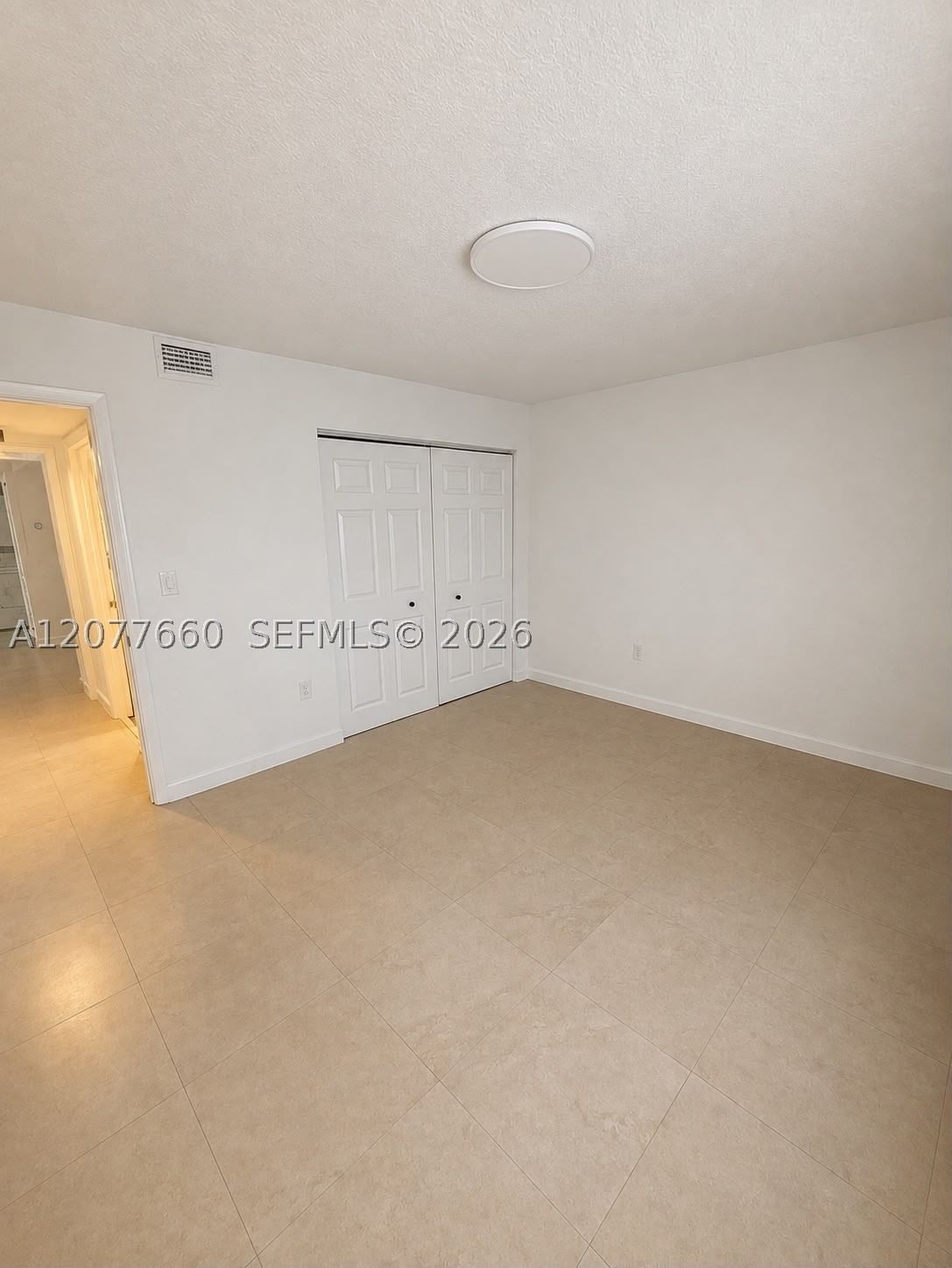 Real estate property located at 6305 Gage Pl #309A, Miami-dade, Eagle Nest Condo, Miami Lakes, FL