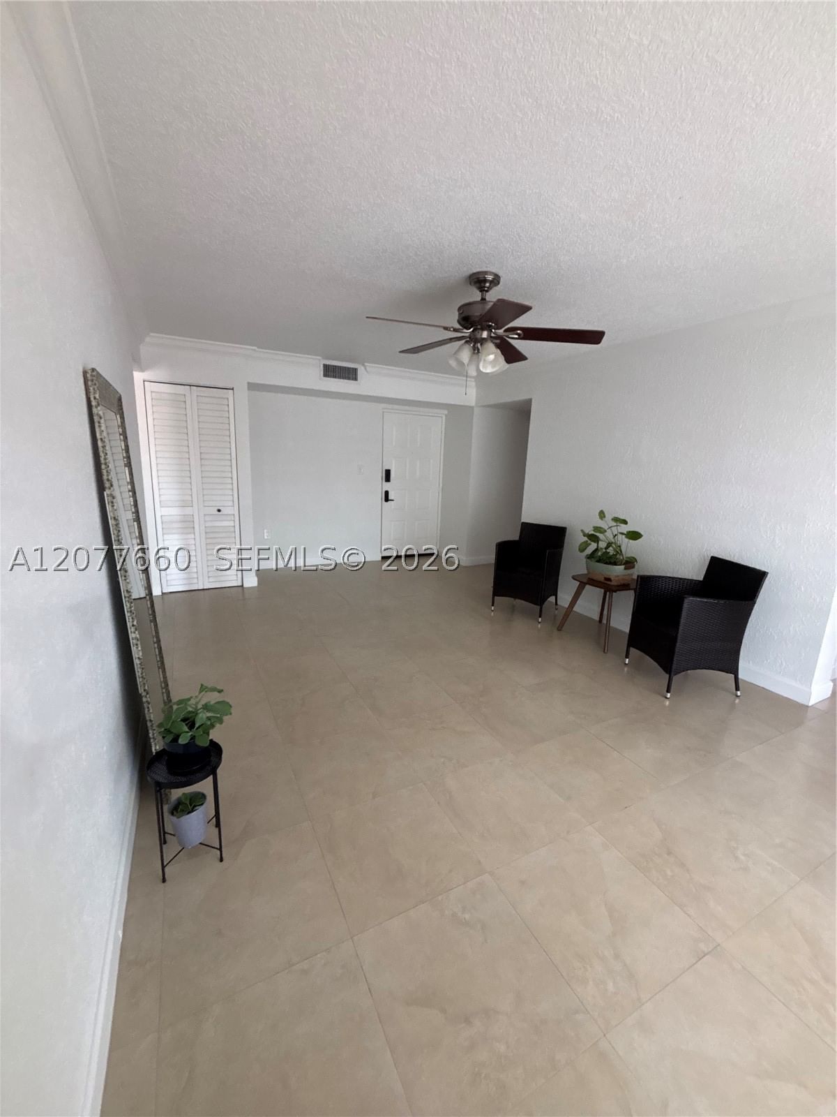 Real estate property located at 6305 Gage Pl #309A, Miami-dade, Eagle Nest Condo, Miami Lakes, FL