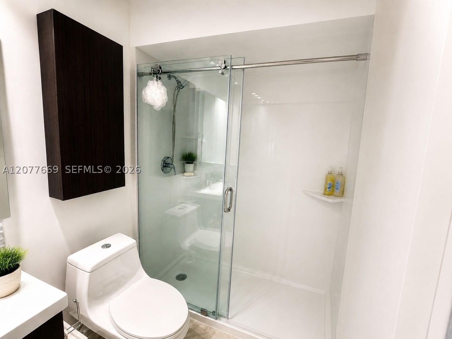 Real estate property located at 10829 30th Pl #221, Broward, North Lake Townhomes Cond, Sunrise, FL