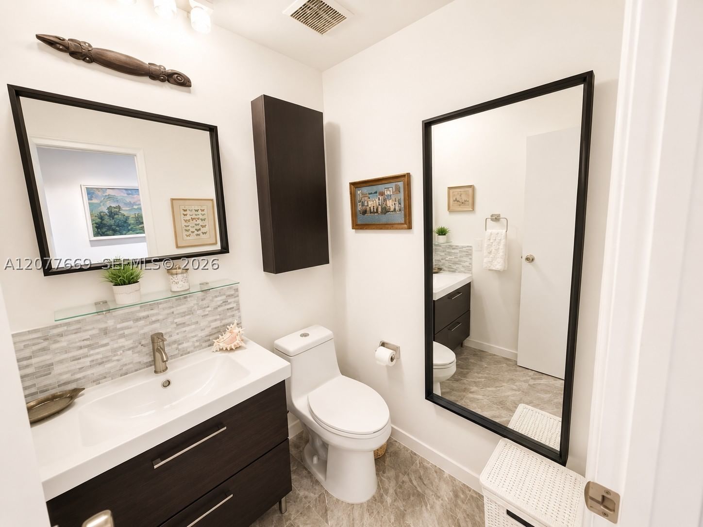 Real estate property located at 10829 30th Pl #221, Broward, North Lake Townhomes Cond, Sunrise, FL