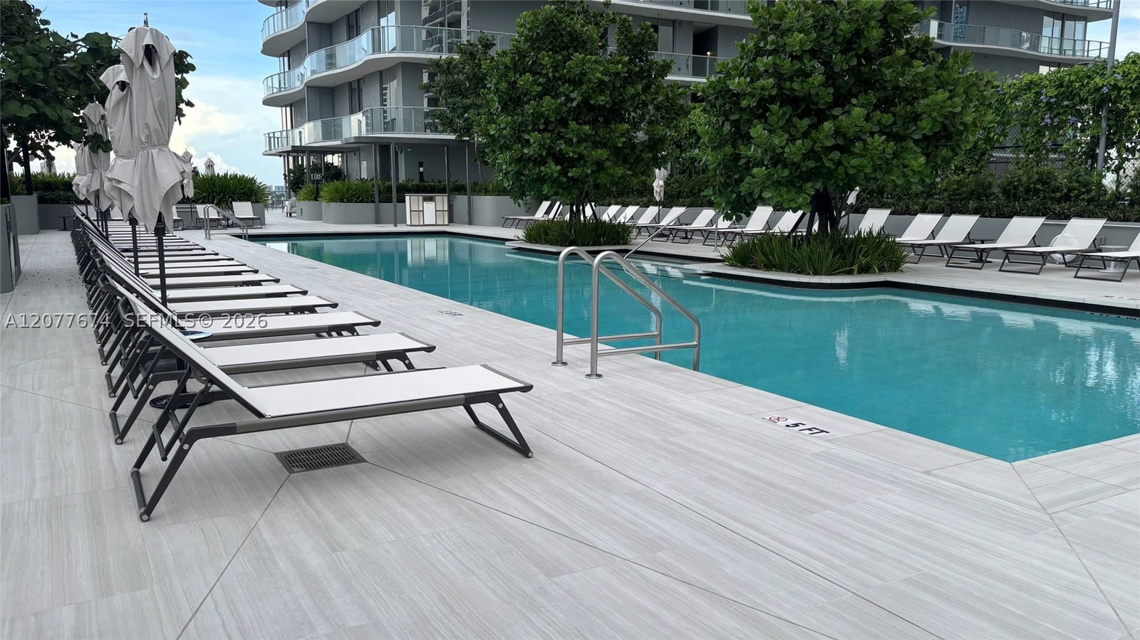 Real estate property located at 1400 Biscayne Blvd #2106, Miami-dade, A S C Tr, Miami, FL