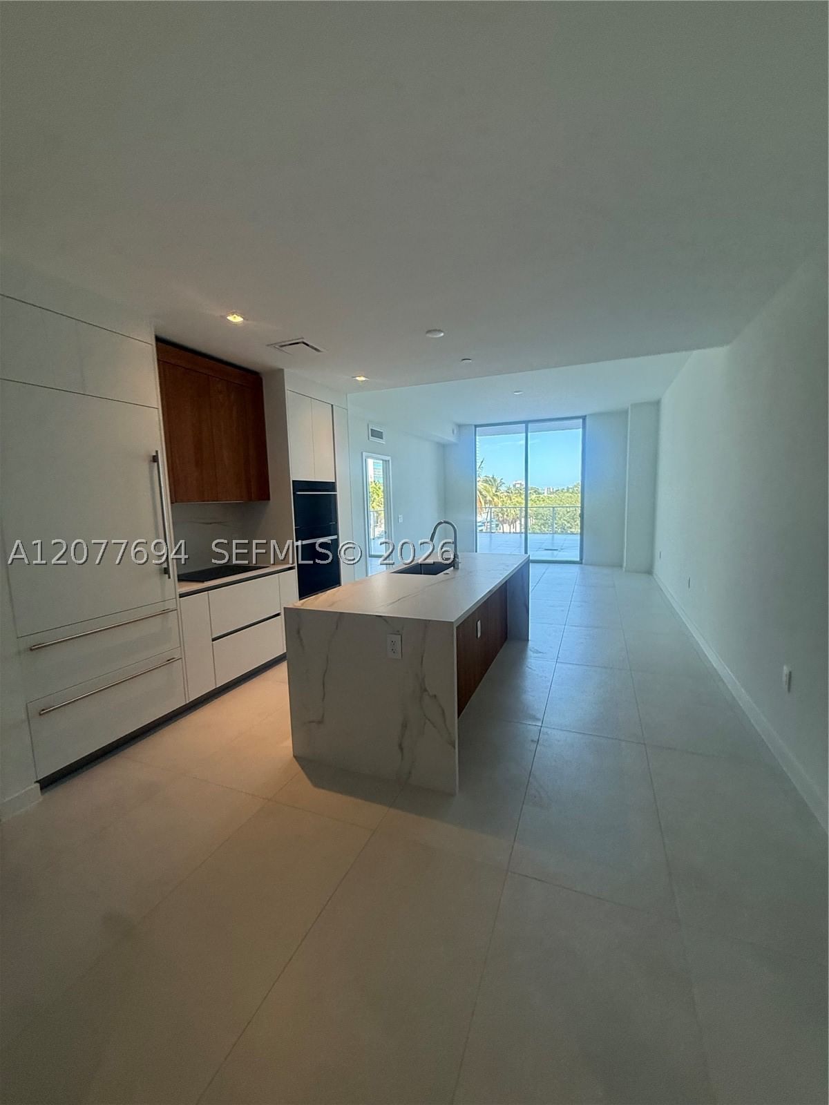 Real estate property located at 1400 Biscayne Blvd #209, Miami-dade, Casa Bella Residences, Miami, FL