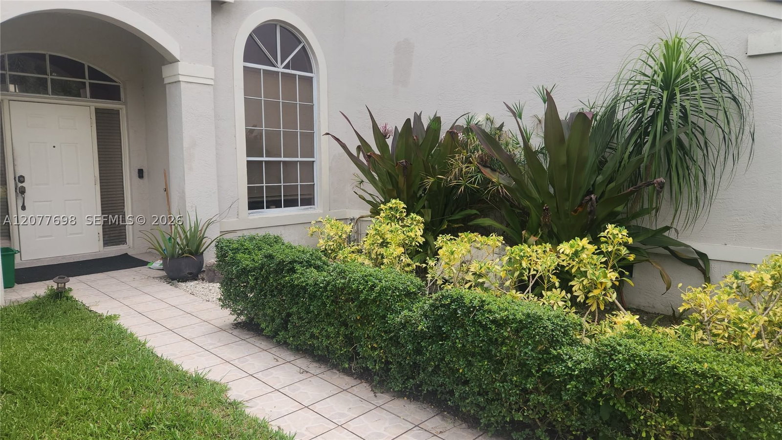 Real estate property located at 1055 187th Ave, Broward, Chapel Trail Ii, Pembroke Pines, FL
