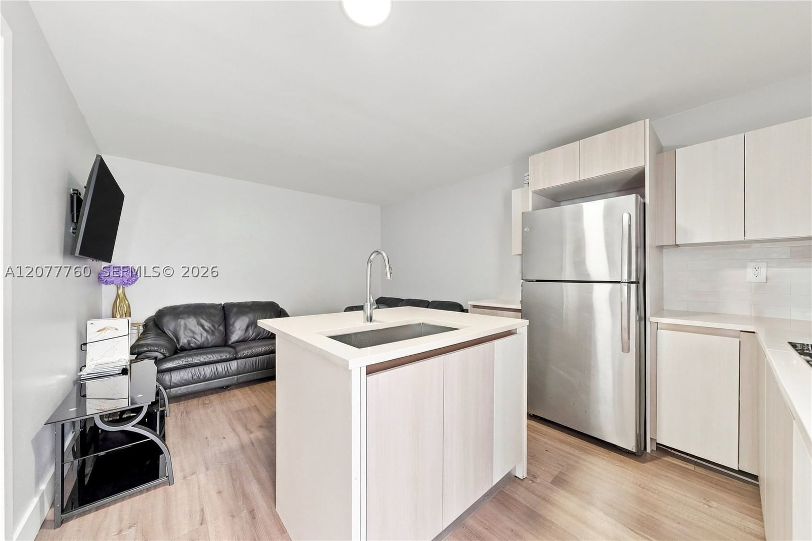Real estate property located at 10125 84th St, Miami-dade, Heftler Homes Sunset Park, Miami, FL