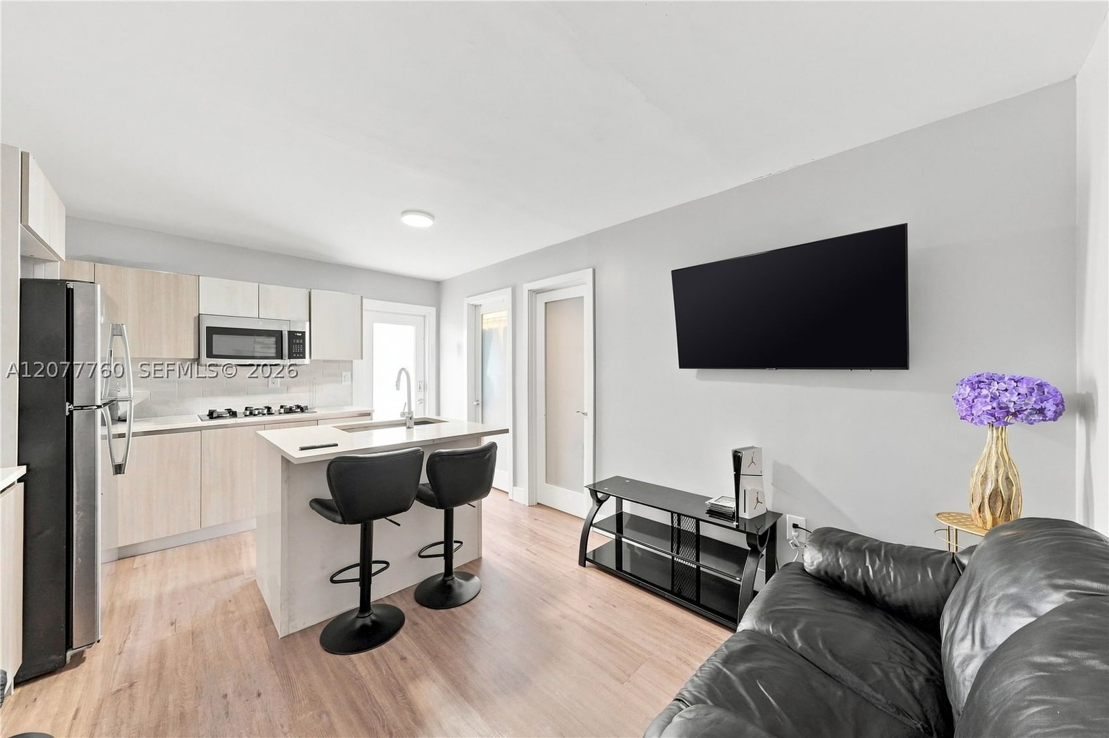 Real estate property located at 10125 84th St, Miami-dade, Heftler Homes Sunset Park, Miami, FL