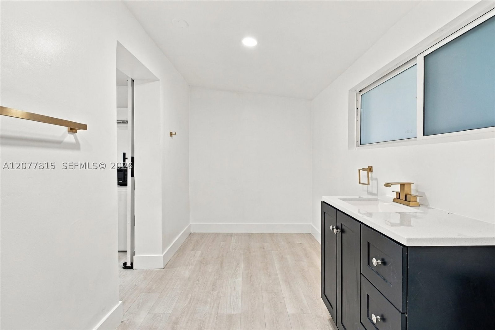 Real estate property located at 4035 108th Ave, Miami-dade, Westwood Lake 2nd Addn, Miami, FL