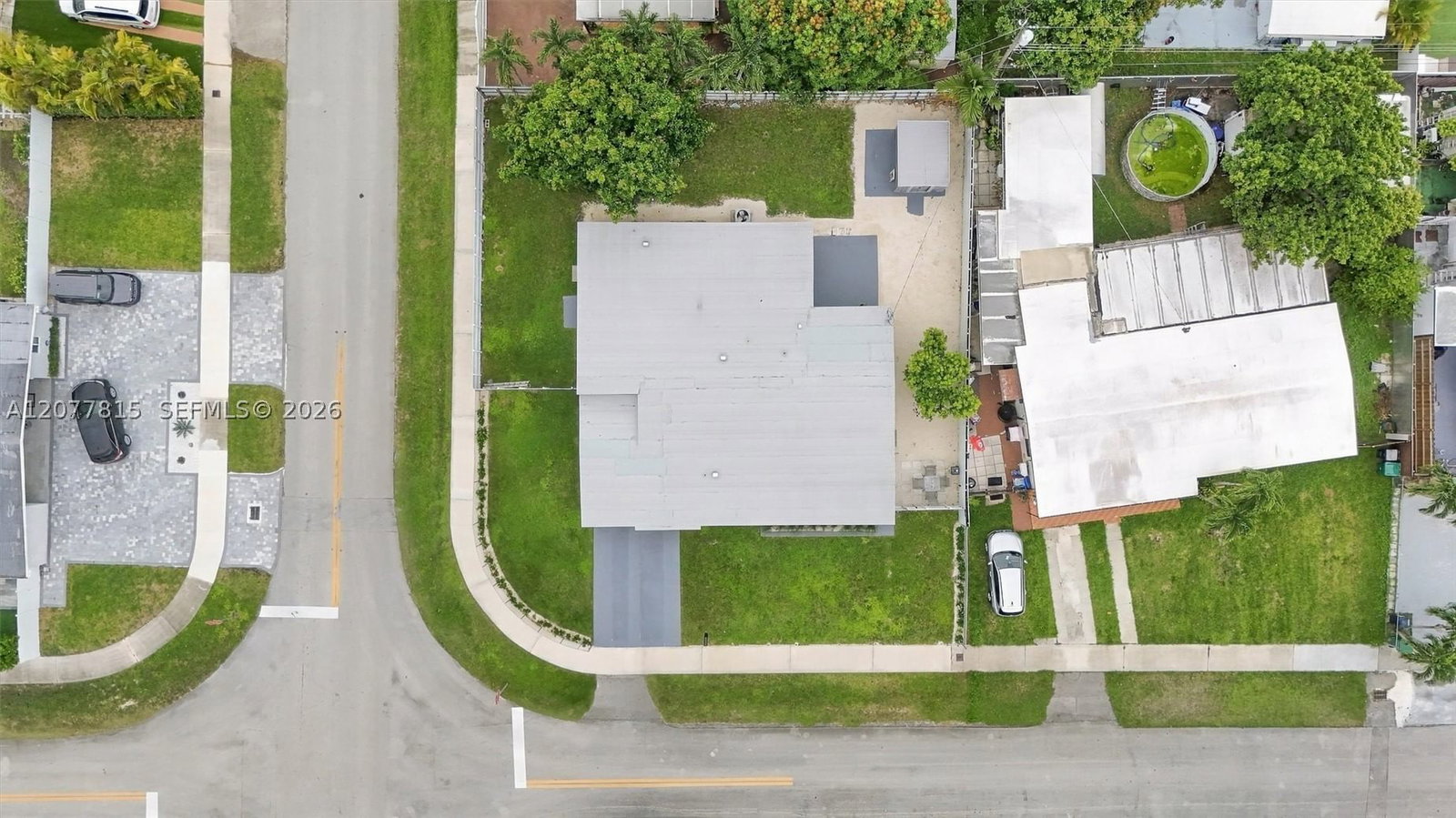 Real estate property located at 4035 108th Ave, Miami-dade, Westwood Lake 2nd Addn, Miami, FL