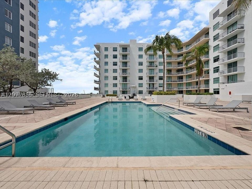 Real estate property located at 140 Dixie Hwy #1016, Broward, Hollywood Station Res Con, Hollywood, FL
