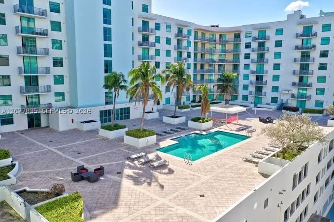 Real estate property located at 140 Dixie Hwy #1016, Broward, Hollywood Station Res Con, Hollywood, FL