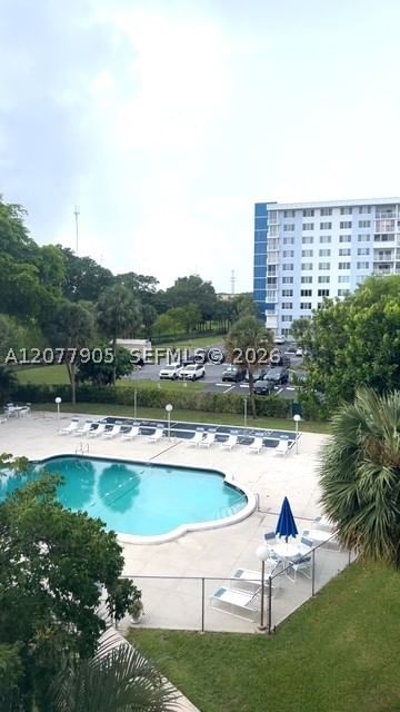 Real estate property located at 3800 Hillcrest Dr #412, Broward, Hillcrest East No 25 Cond, Hollywood, FL