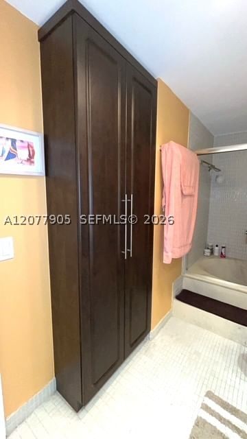 Real estate property located at 3800 Hillcrest Dr #412, Broward, Hillcrest East No 25 Cond, Hollywood, FL