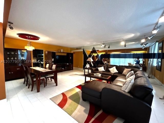Real estate property located at 3800 Hillcrest Dr #412, Broward, Hillcrest East No 25 Cond, Hollywood, FL