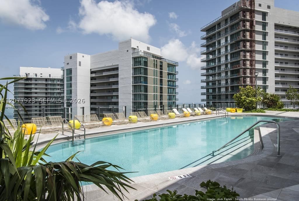 Real estate property located at 501 31st St #1910, Miami-dade, Paraiso Bayviews Condo, Miami, FL