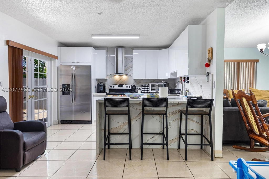 Real estate property located at 14217 102nd St, Miami-dade, Kendale Best No 2, Miami, FL