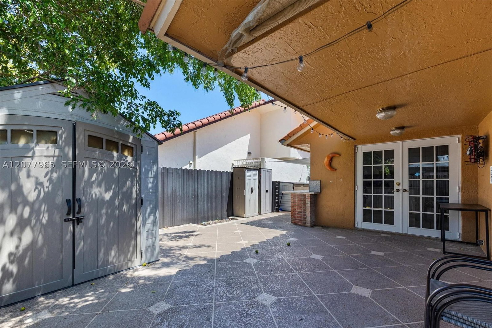 Real estate property located at 14217 102nd St, Miami-dade, Kendale Best No 2, Miami, FL
