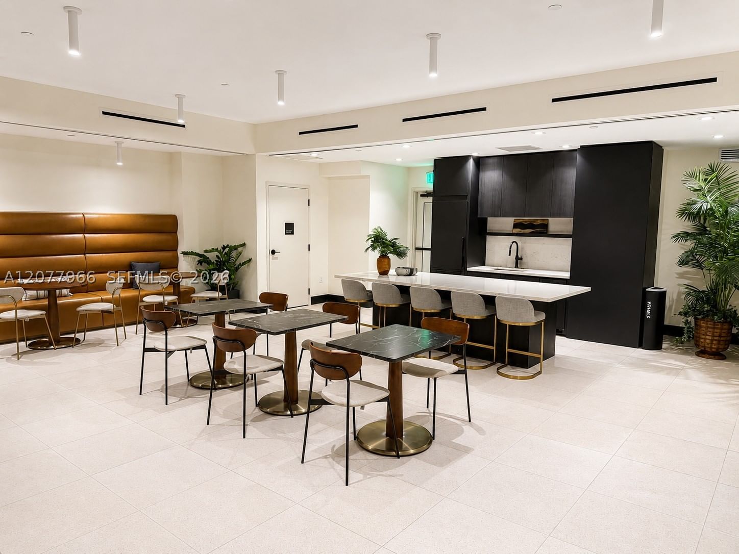 Real estate property located at 225 Miami Ave #2810, Miami-dade, District 225 Condo, Miami, FL