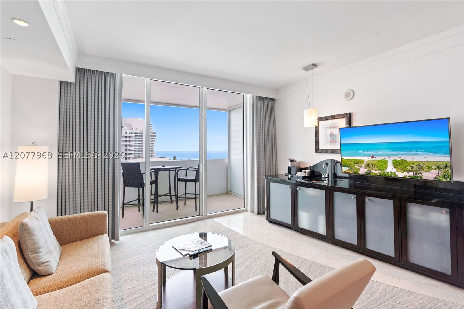 Real estate property located at 4391 Collins Ave #803, Miami-dade, Fontainebleau Iii, Miami Beach, FL