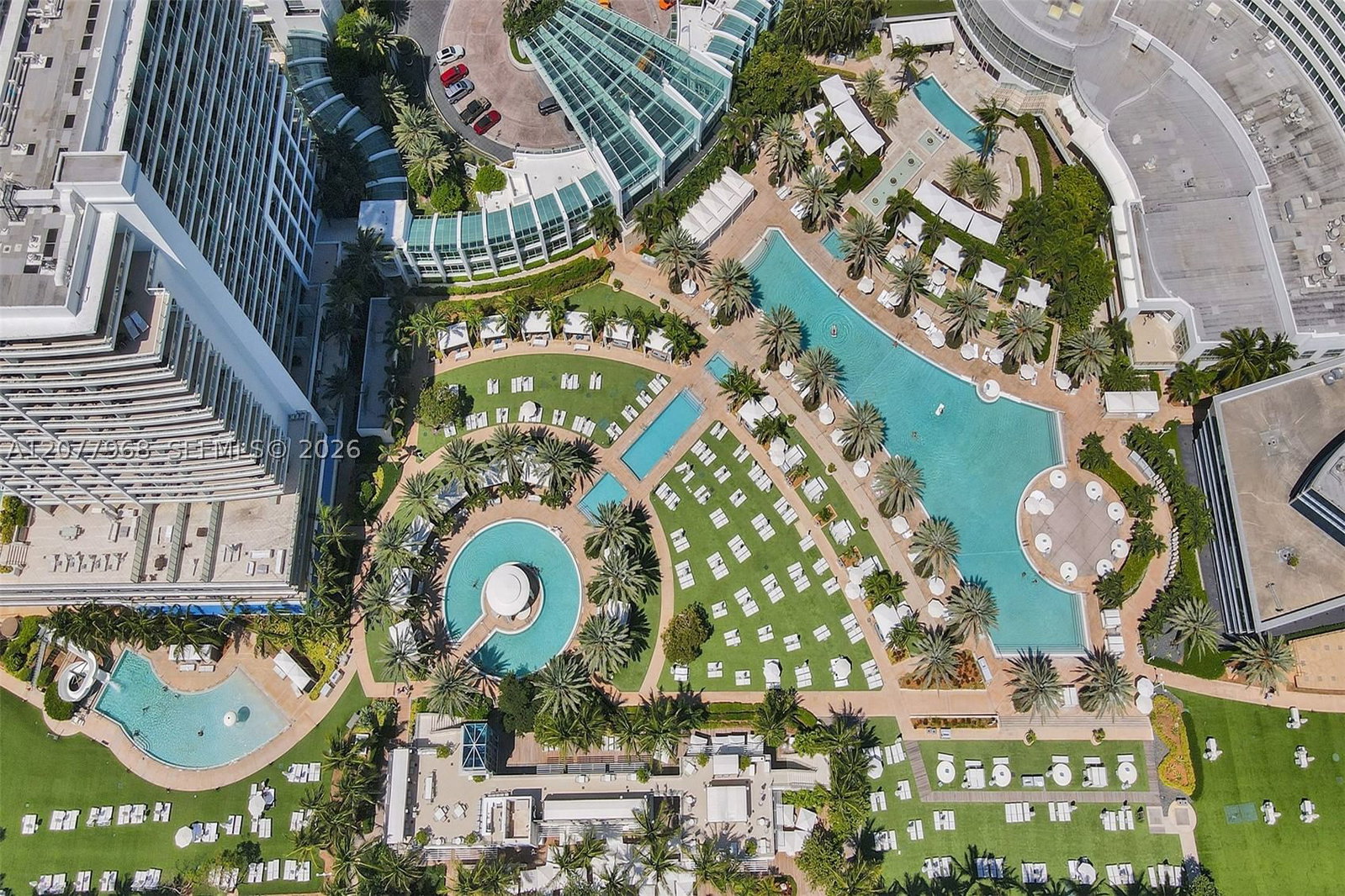 Real estate property located at 4391 Collins Ave #803, Miami-dade, Fontainebleau Iii, Miami Beach, FL