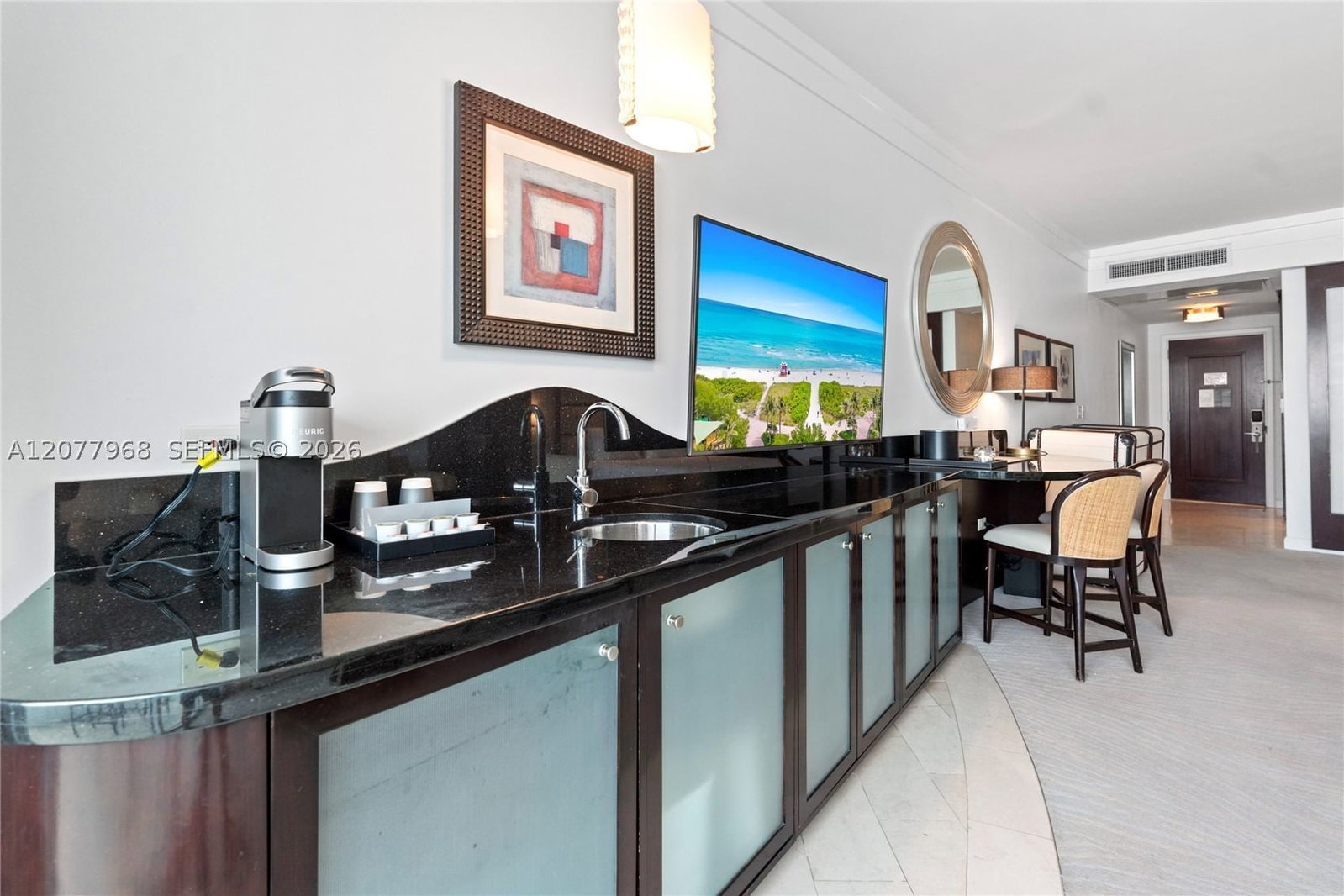 Real estate property located at 4391 Collins Ave #803, Miami-dade, Fontainebleau Iii, Miami Beach, FL