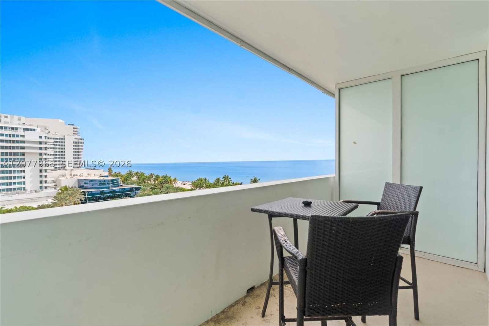Real estate property located at 4391 Collins Ave #803, Miami-dade, Fontainebleau Iii, Miami Beach, FL