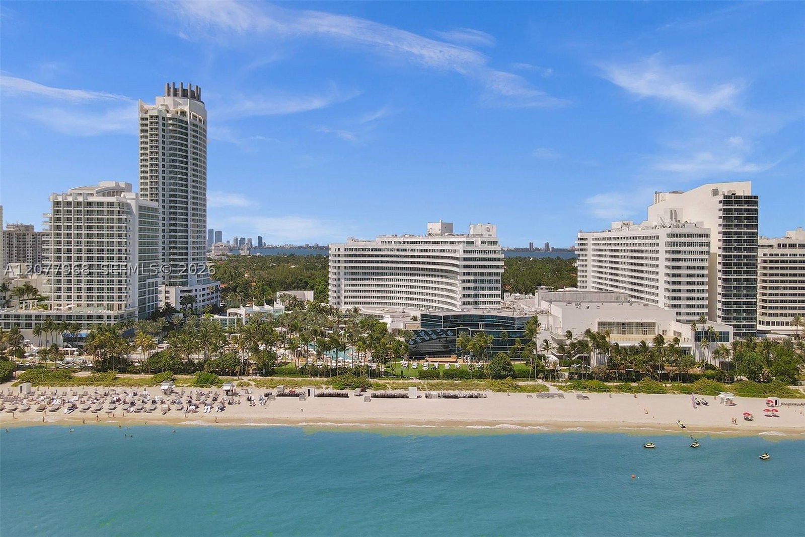 Real estate property located at 4391 Collins Ave #803, Miami-dade, Fontainebleau Iii, Miami Beach, FL