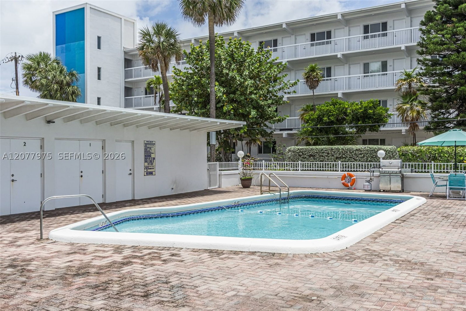 Real estate property located at 1801 Surf Rd #2G, Broward, Foxglove Co-op, Hollywood, FL