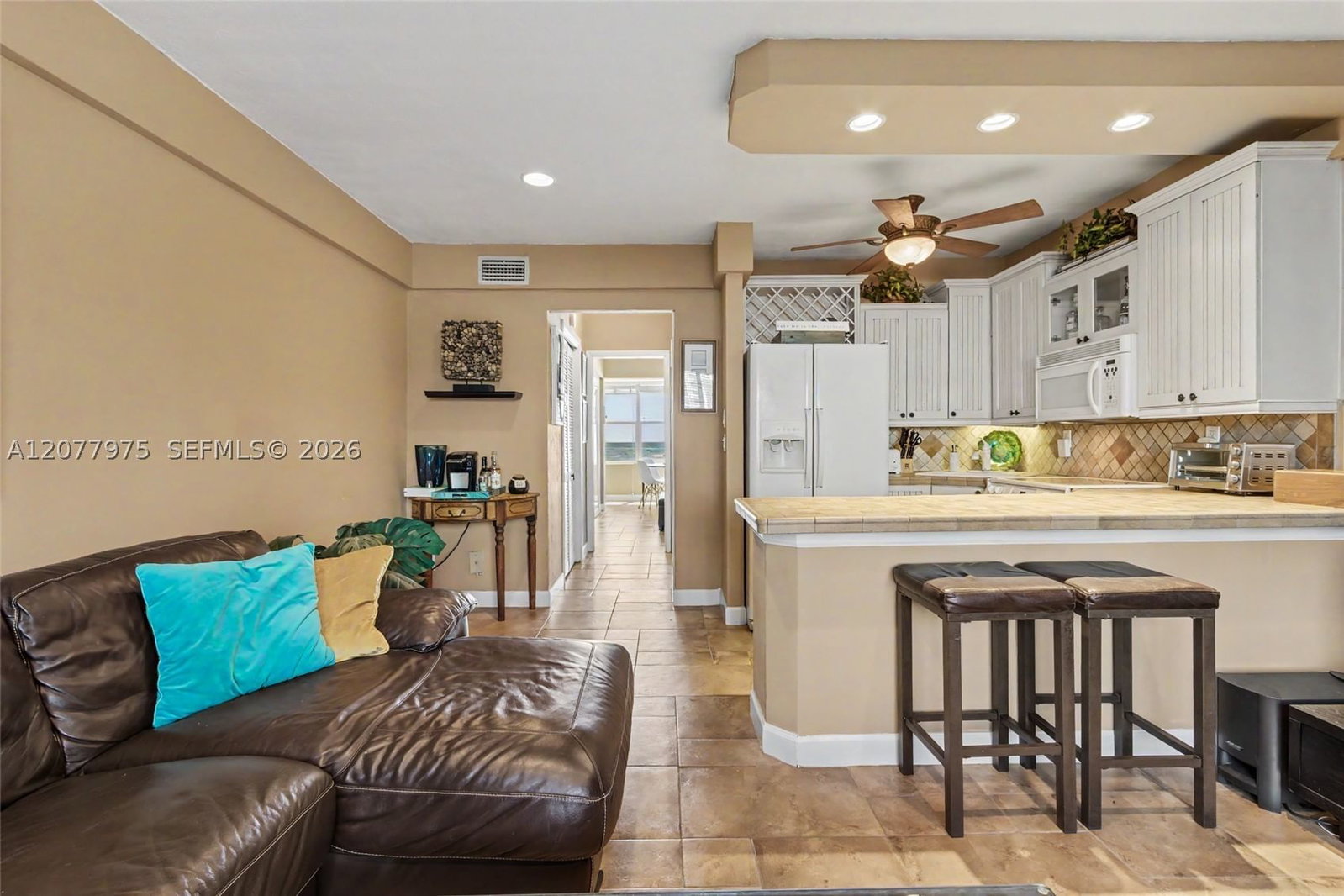 Real estate property located at 1801 Surf Rd #2G, Broward, Foxglove Co-op, Hollywood, FL