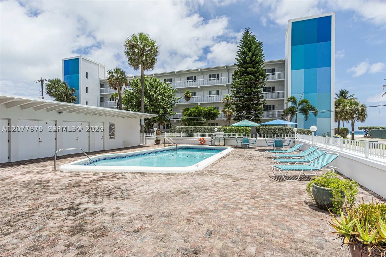 Real estate property located at 1801 Surf Rd #2G, Broward, Foxglove Co-op, Hollywood, FL
