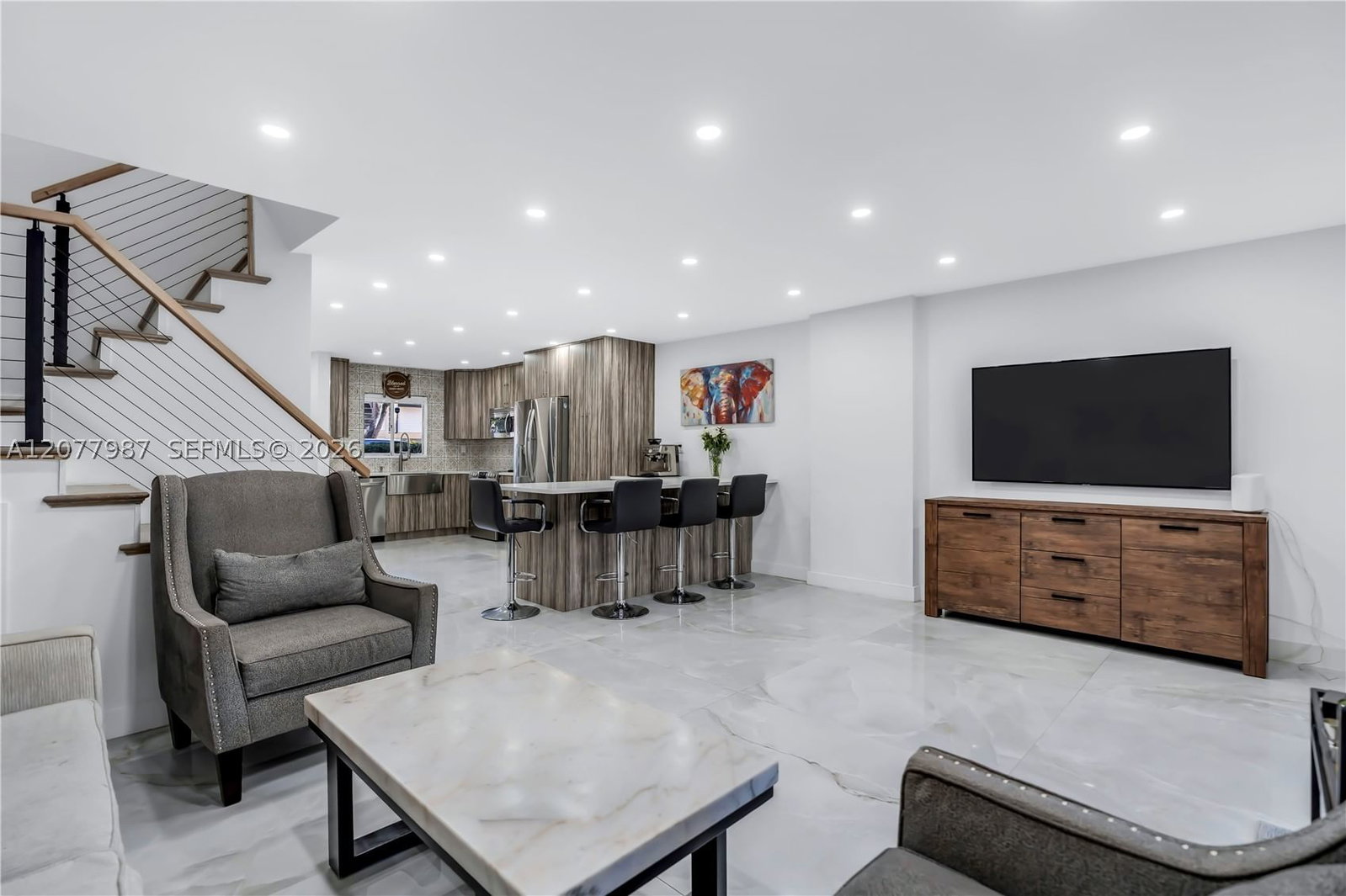 Real estate property located at 3321 Simms St #13B, Broward, Hollywood Gardens Condomi, Hollywood, FL