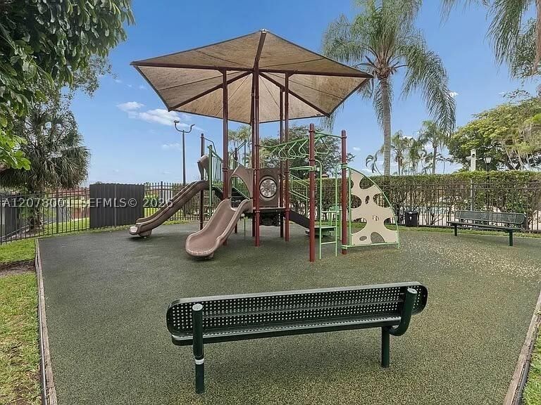 Real estate property located at 1200 118th Ter #1200, Broward, C H E Acres, Davie, FL
