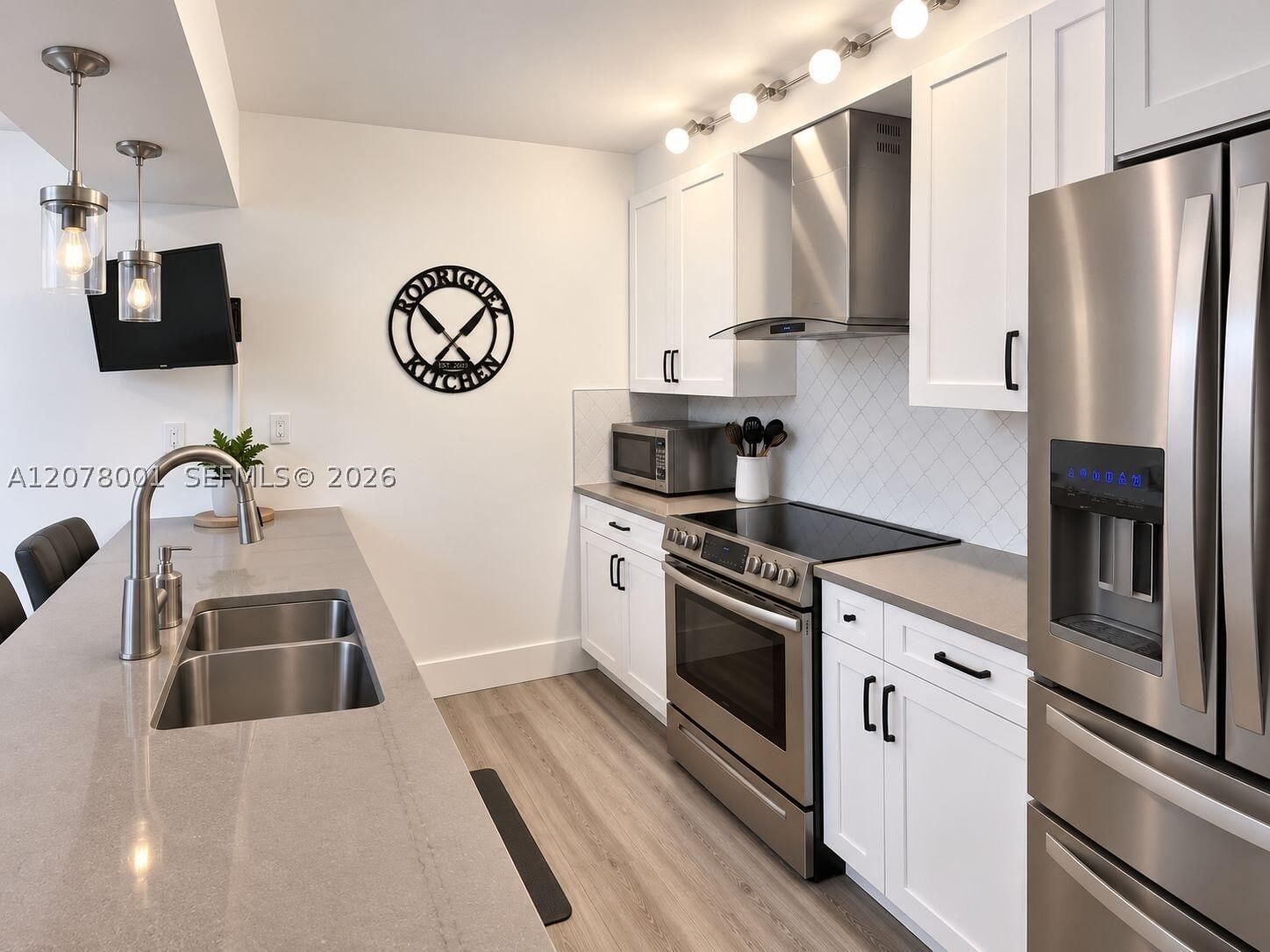 Real estate property located at 1200 118th Ter #1200, Broward, C H E Acres, Davie, FL