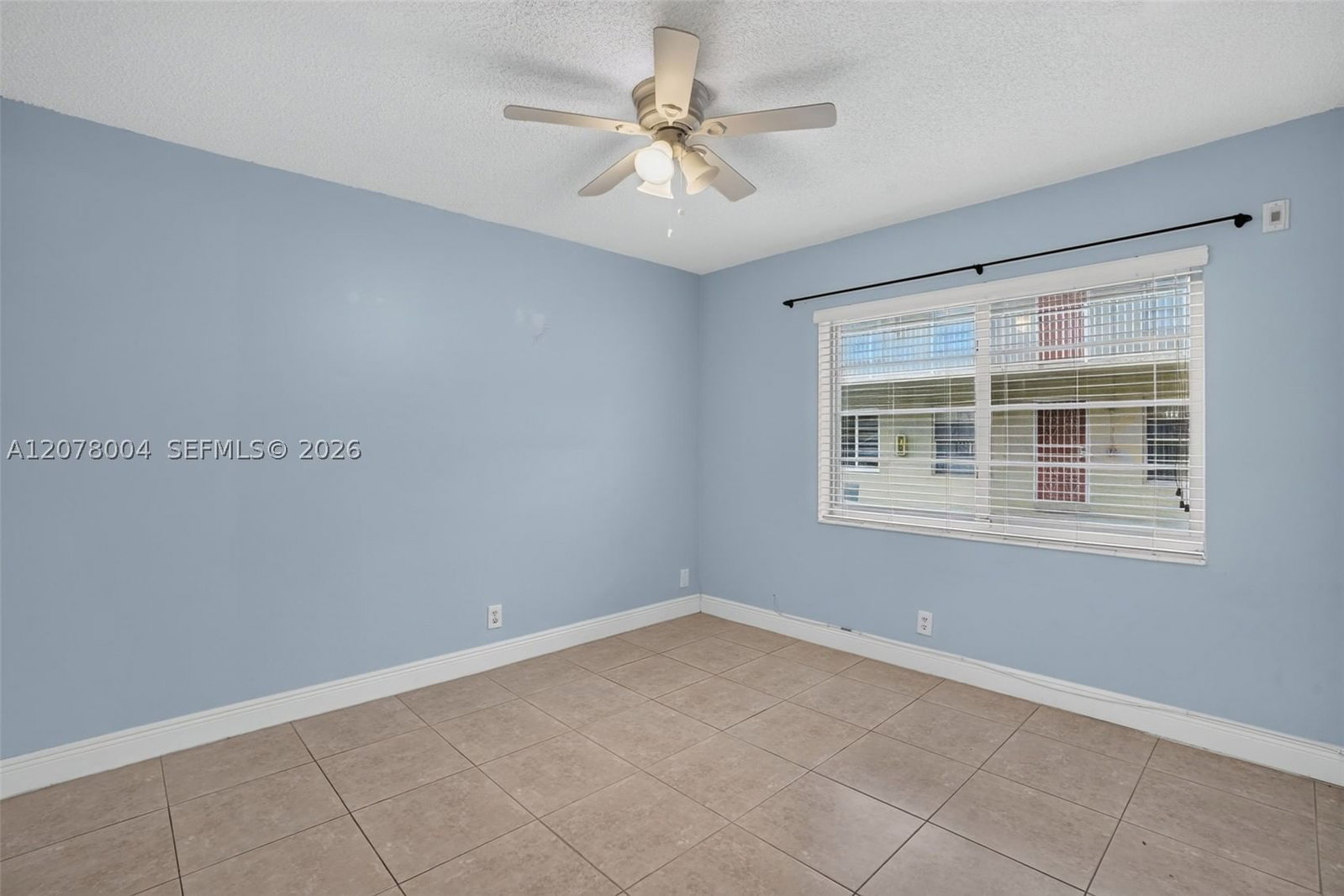Real estate property located at 12840 43rd Dr #176-B, Miami-dade, Royale Green Condo 12, Miami, FL