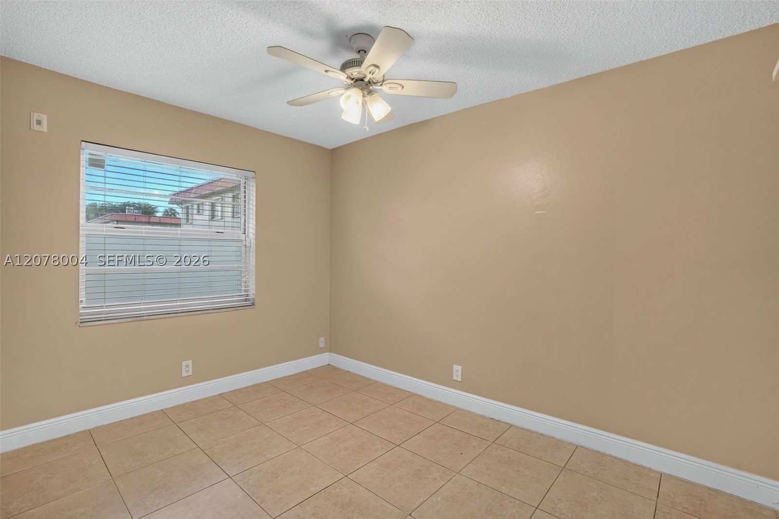 Real estate property located at 12840 43rd Dr #176-B, Miami-dade, Royale Green Condo 12, Miami, FL