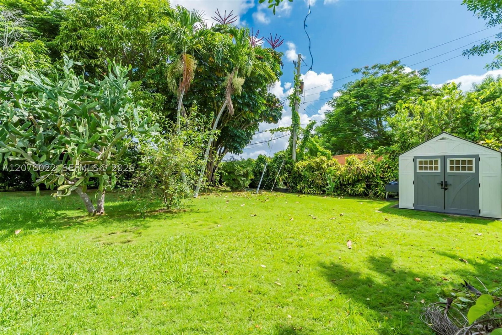 Real estate property located at 3551 97th Ave, Miami-dade, Happy Farms View, Miami, FL