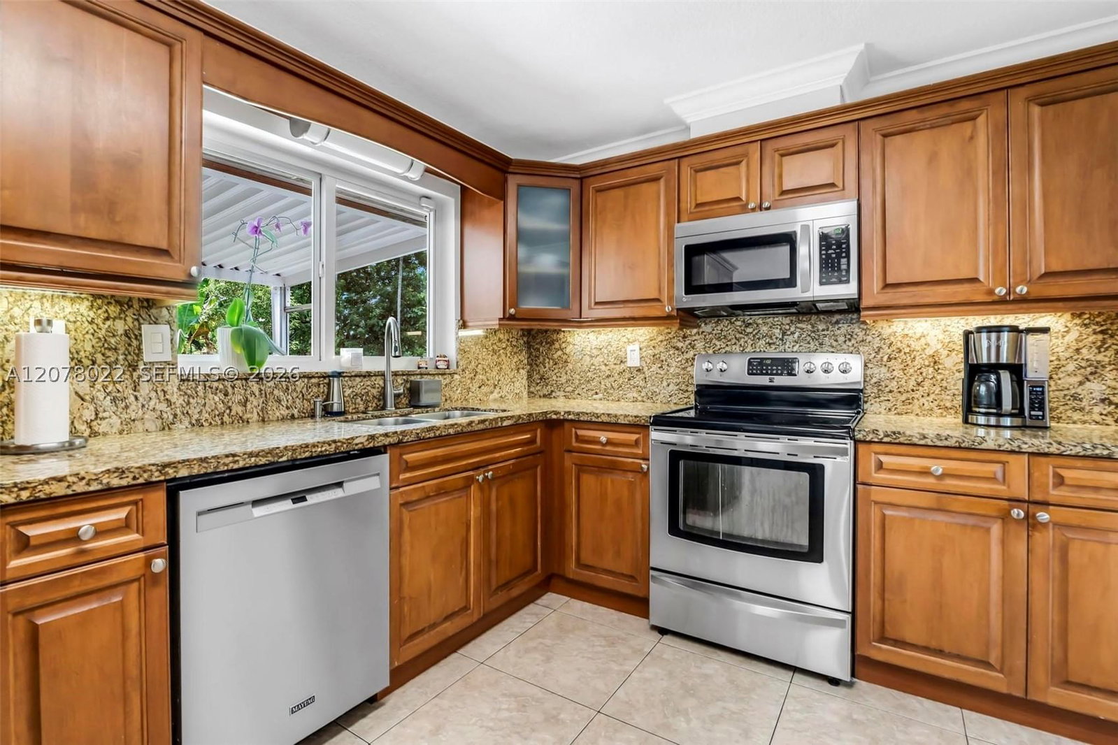Real estate property located at 3551 97th Ave, Miami-dade, Happy Farms View, Miami, FL