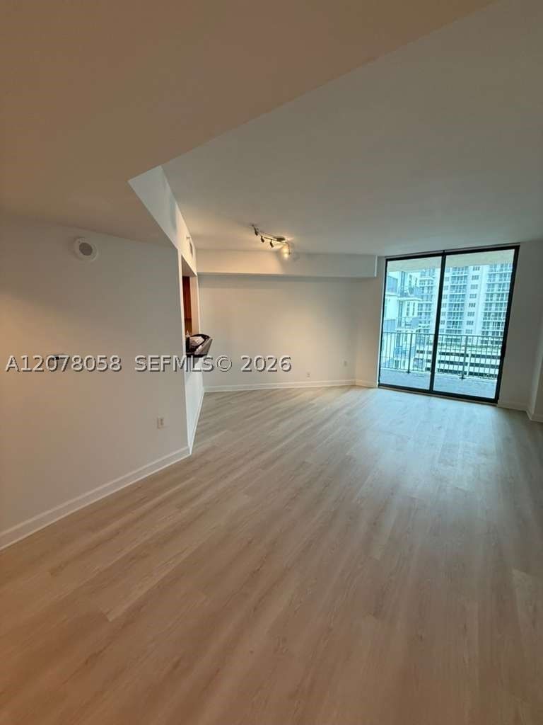 Real estate property located at 140 Dixie Hwy #816, Broward, Hollywood Station Res Con, Hollywood, FL