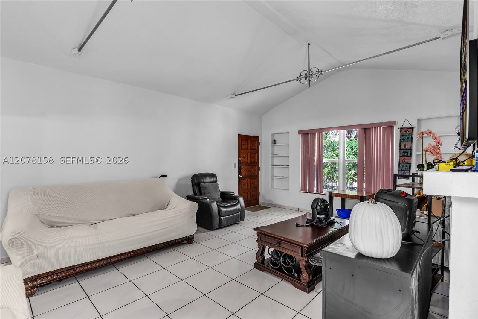Real estate property located at 4727 1st Ct, Miami-dade, Shadowlawn, Miami, FL