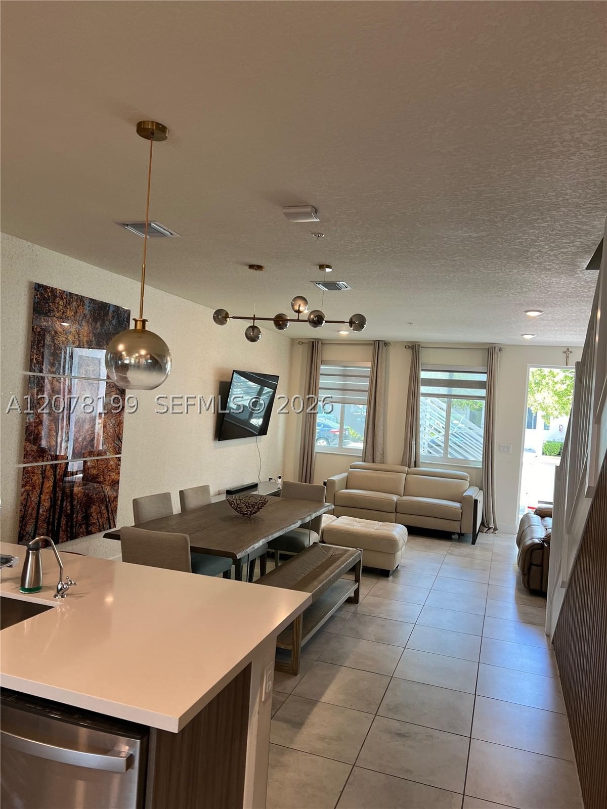 Real estate property located at 6421 102nd Path #101, Miami-dade, Landmark At Doral Condo N, Doral, FL