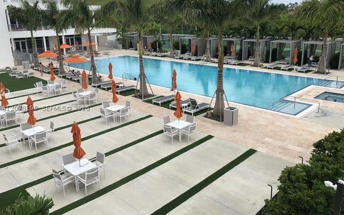Real estate property located at 6421 102nd Path #101, Miami-dade, Landmark At Doral Condo N, Doral, FL