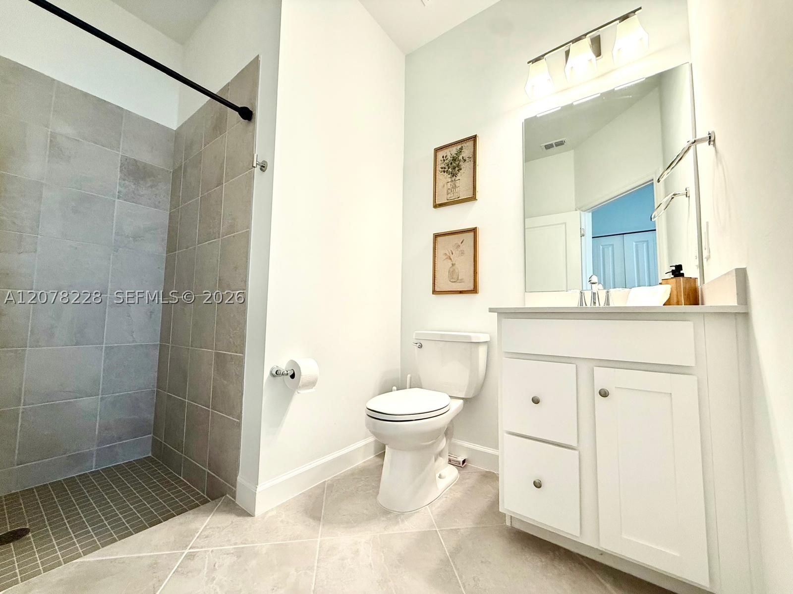 Real estate property located at 9291 Aqua Overlook Court, Lee, Ibis Landing, Lehigh Acres, FL