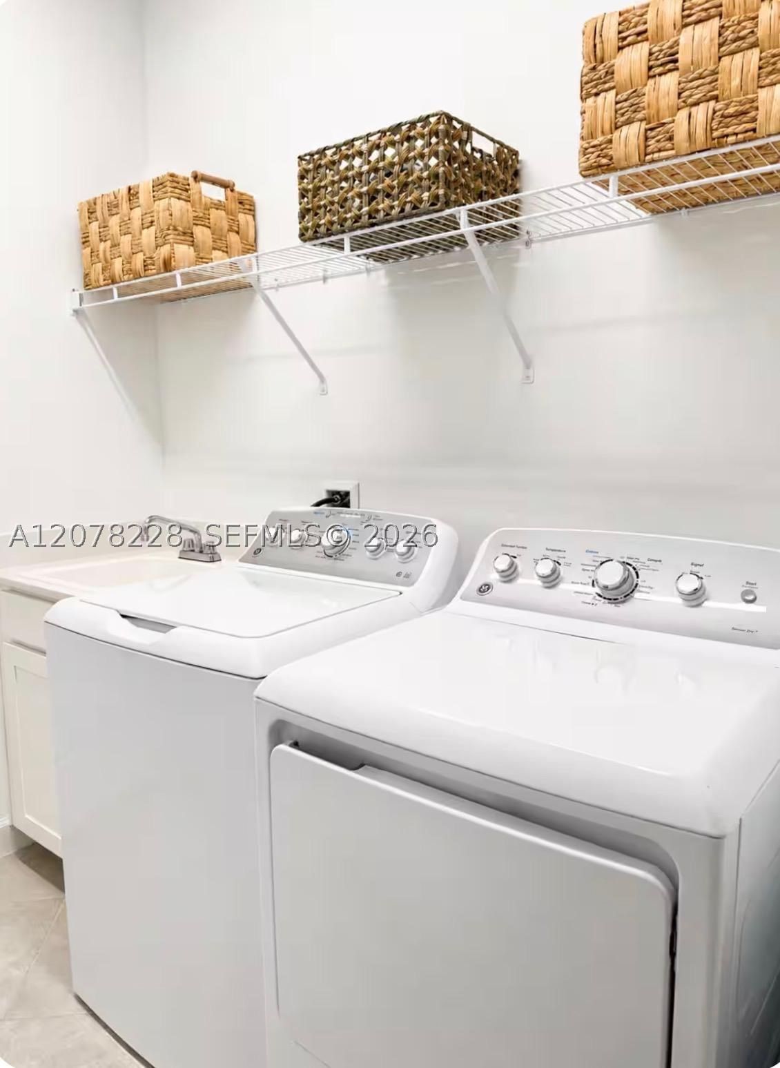 Real estate property located at 9291 Aqua Overlook Court, Lee, Ibis Landing, Lehigh Acres, FL