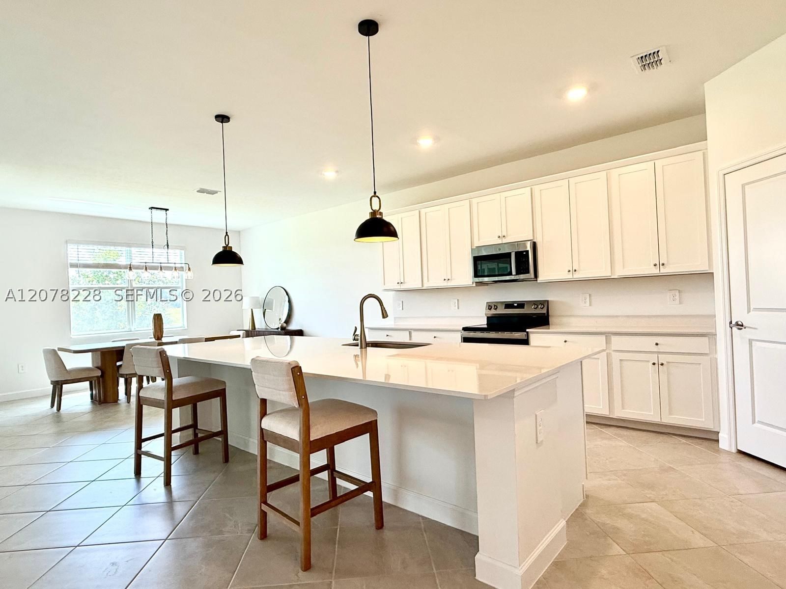 Real estate property located at 9291 Aqua Overlook Court, Lee, Ibis Landing, Lehigh Acres, FL