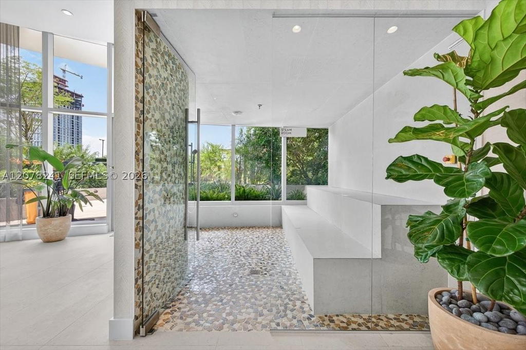 Real estate property located at 700 24th Street #1405, Miami-dade, Aria Reserve, Miami, FL