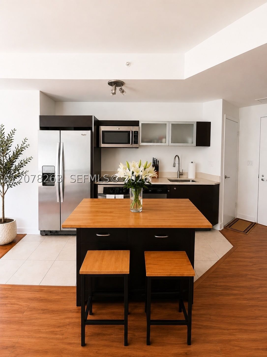 Real estate property located at 1900 Bayshore Dr #3005, Miami-dade, Quantum On The Bay Condo, Miami, FL