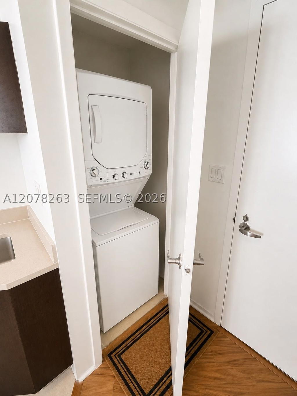 Real estate property located at 1900 Bayshore Dr #3005, Miami-dade, Quantum On The Bay Condo, Miami, FL