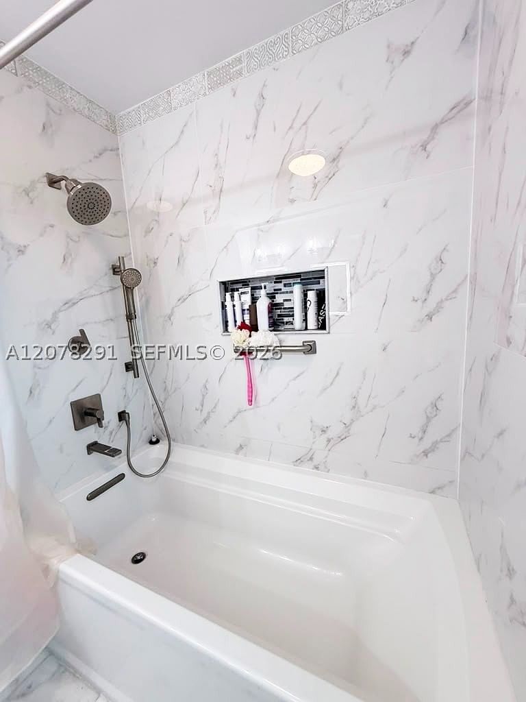 Real estate property located at 14719 44th Ln, Miami-dade, Lakes Of The Meadow Patio, Miami, FL